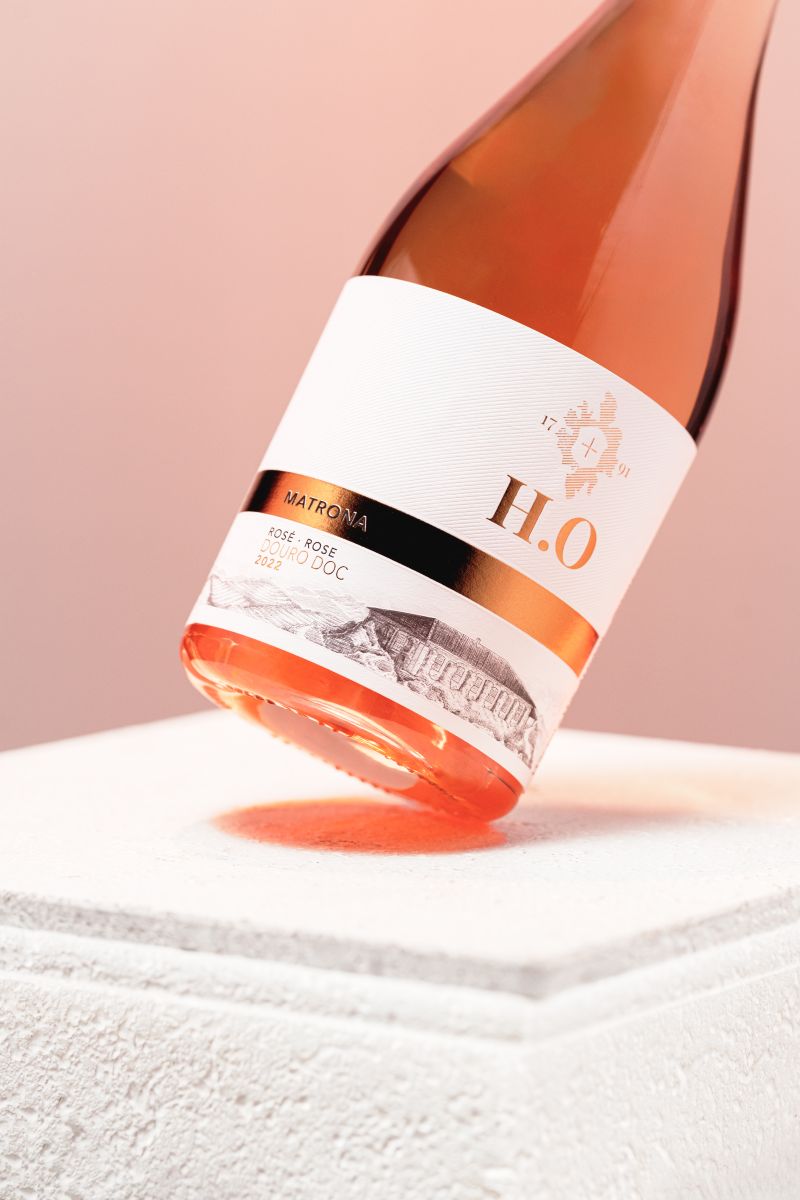 garrafa ho matrona rose