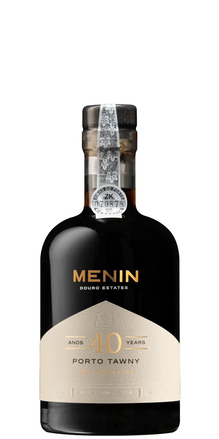 Foto de produto, sem fundo, do vinho Menin Porto Tawny 40 Anos