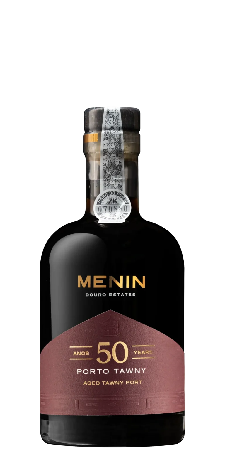 Foto de produto, sem fundo, do vinho Menin Porto Tawny 50 Anos
