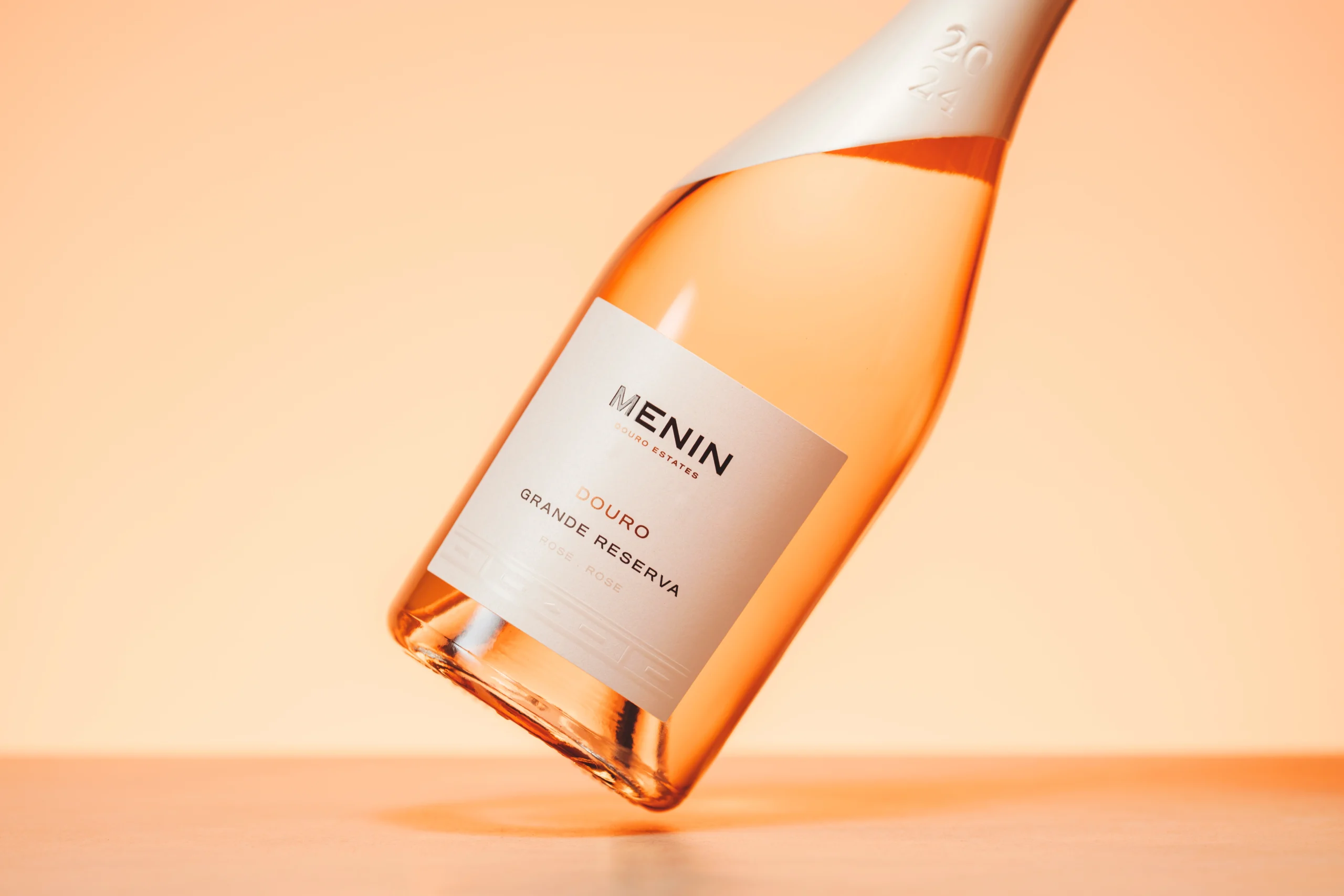 Imagem de estúdio do vinho Menin Grande Reserva Rosé